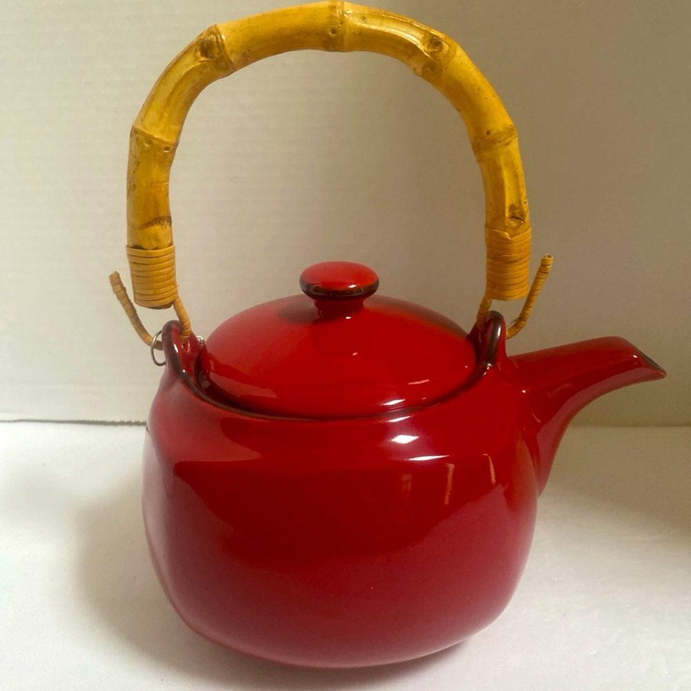 Preowned Southern Living Red Tea Pot Kettle Bamboo Handle with Infuser